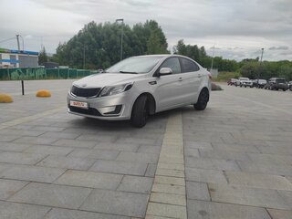 2012 Kia Rio III, серебристый, 683000 рублей, вид 1