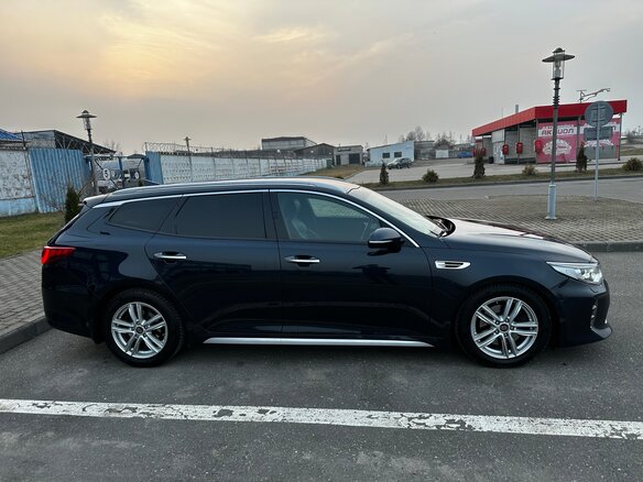 2017 Kia Optima IV, чёрный, 1400000 рублей - вид 6