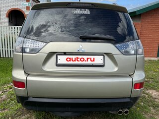 2007 Mitsubishi Outlander II, бежевый, 1520000 рублей, вид 4