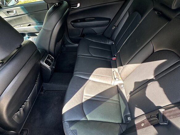 2019 Kia Optima IV Рестайлинг, белый, 2100000 рублей - вид 20