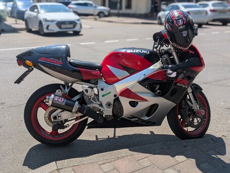 1997 Suzuki GSX-R 750, красный, 330000 рублей, вид 4