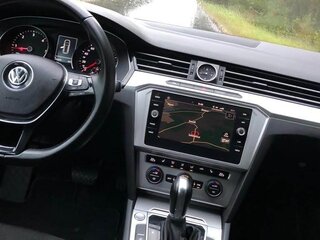 2018 Volkswagen Passat DSG7 B8, серебристый, 1550000 рублей, вид 2