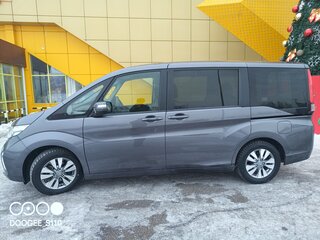 2016 Honda Stepwgn V, серый, 2000000 рублей, вид 4