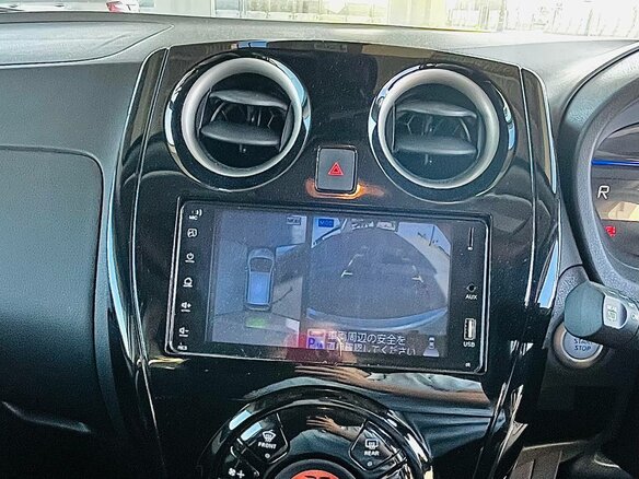 2018 Nissan Note e-Power II Рестайлинг, серый, 1480000 рублей - вид 16