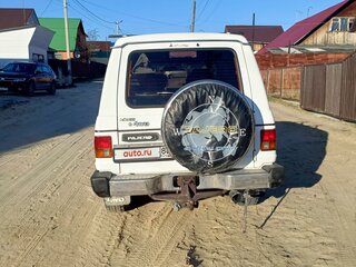 1987 Mitsubishi Pajero I, белый, 550000 рублей, вид 3