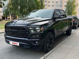 2019 Ram 1500 Quad Cab IV (DS/DJ), чёрный, 3500000 рублей, вид 1
