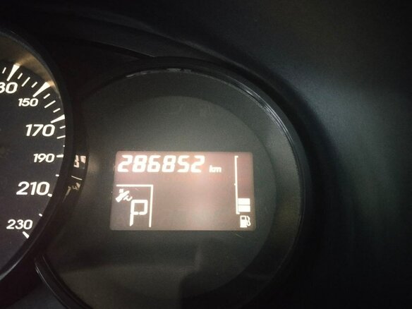 2010 Renault Fluence I, чёрный, 630000 рублей - вид 10
