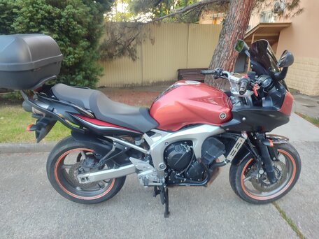 2009 Yamaha FZ6, красный, 380000 рублей, вид 4