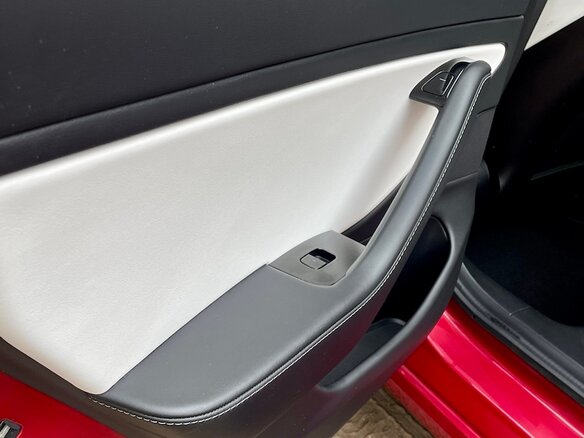 2020 Tesla Model 3 Long Range I, красный, 2550000 рублей - вид 12