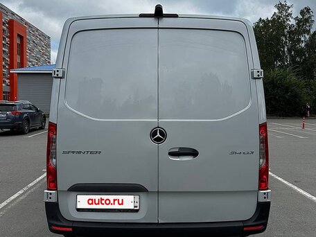 2018 Mercedes-Benz Sprinter, серебристый, 4000000 рублей, вид 3
