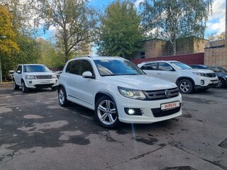 2014 Volkswagen Tiguan I Рестайлинг, белый, 2100000 рублей, вид 4