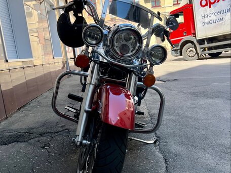 2008 Harley-Davidson Road King, красный, 800000 рублей, вид 2