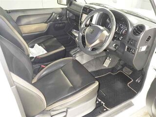 2017 Suzuki Jimny Kei car III Рестайлинг 2, белый, 1160000 рублей, вид 5