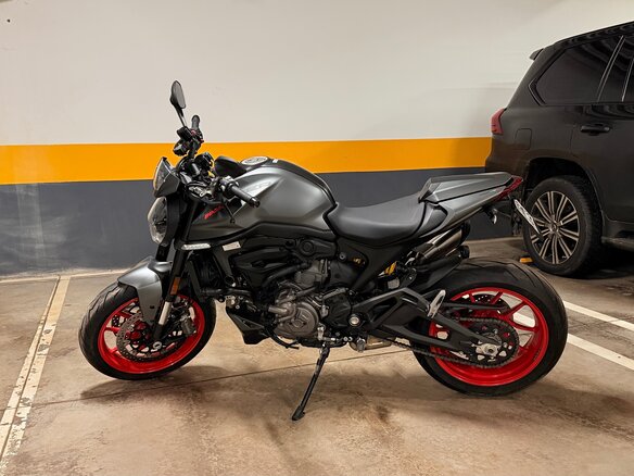 2021 Ducati Monster 937, серый, 1285000 рублей - вид 21