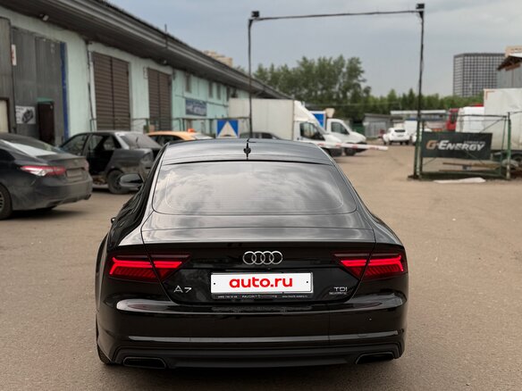 2015 Audi A7 I (4G) Рестайлинг, чёрный, 2720000 рублей - вид 4