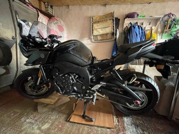 2014 Yamaha FZ8, чёрный, 1000000 рублей - вид 4