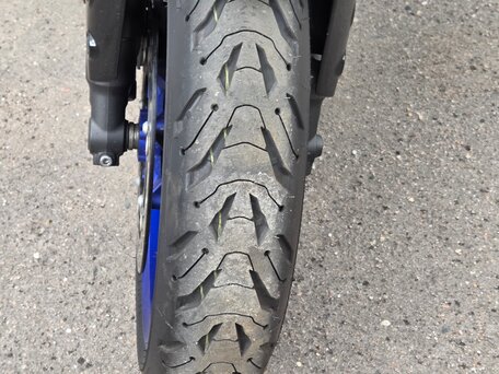 2022 Yamaha Tracer 9, серебристый, 1400000 рублей, вид 4
