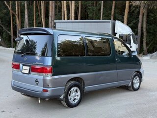 1997 Toyota Regius I, зелёный, 690000 рублей, вид 5