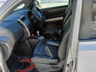 2011 Nissan X-Trail II Рестайлинг, серебристый, 1550000 рублей, вид 4