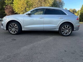 2018 Audi Q8 50 TDI I (4M), серебристый, 5200000 рублей, вид 5