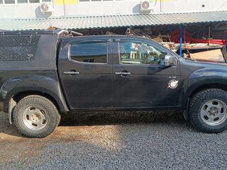 2018 Isuzu D-Max II, чёрный, 2900000 рублей, вид 4