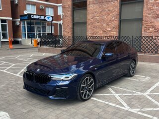 2020 BMW 5 серии 530i xDrive VII (G30/G31/G38), синий, 4240000 рублей, вид 1