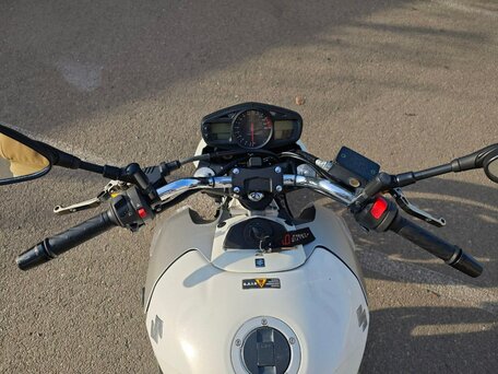 2009 Suzuki GSR 600, белый, 400000 рублей, вид 2