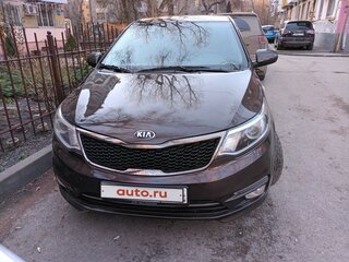 2017 Kia Rio III Рестайлинг, коричневый, 999000 рублей, вид 1