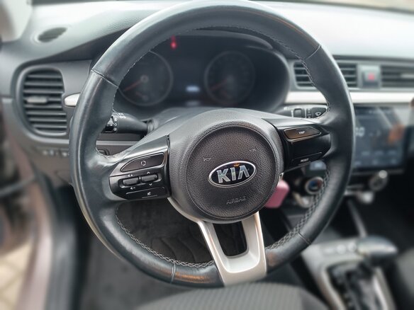 2020 Kia Rio IV, коричневый, 1345000 рублей - вид 13