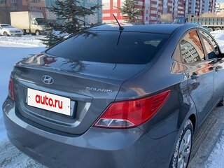 2015 Hyundai Solaris I Рестайлинг, серый, 1050000 рублей, вид 5