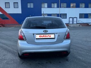2010 Kia Rio II Рестайлинг, серебристый, 535000 рублей, вид 5