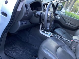2013 Nissan Pathfinder III Рестайлинг, белый, 1999000 рублей, вид 3