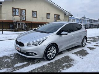2013 Kia Ceed II, серый, 1250000 рублей, вид 3