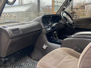 1996 Toyota HiAce H100, серый, 850000 рублей, вид 5