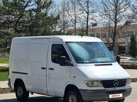 1996 Mercedes-Benz Sprinter, белый, 640000 рублей, вид 2