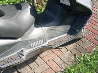 2008 Suzuki Burgman (SkyWave) 650, серебристый, 490000 рублей, вид 4