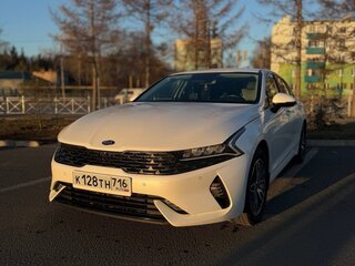 2020 Kia K5 III, белый, 2950000 рублей, вид 2