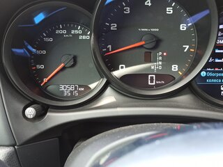 2017 Porsche Macan I, серый, 5499999 рублей, вид 5