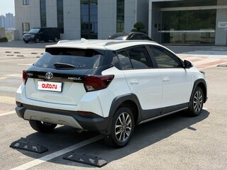 2022 Toyota Yaris L XP150 Рестайлинг, белый, 1320000 рублей, вид 3