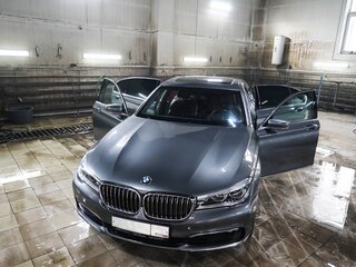 2015 BMW 7 серии Long 730Ld xDrive VI (G11/G12), серый, 4444444 рублей, вид 2