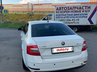 2019 Skoda Octavia III (A7) Рестайлинг, белый, 920000 рублей, вид 4