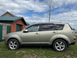 2007 Mitsubishi Outlander II, бежевый, 1520000 рублей, вид 2