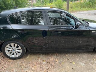 2007 BMW 1 серии 116i I (E81/E82/E87/E88) Рестайлинг, чёрный, 700000 рублей, вид 4