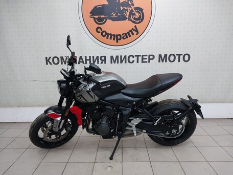 2024 Triumph Trident 660, серый, 949000 рублей, вид 2