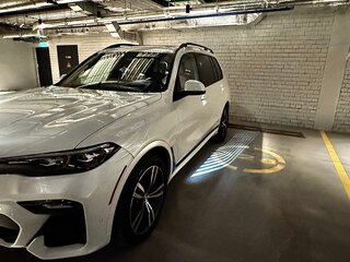 2019 BMW X7 40i I (G07), белый, 6980000 рублей, вид 2
