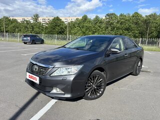 2012 Toyota Camry VII (XV50), серый, 1850000 рублей, вид 1