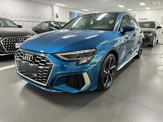 2021 Audi A3 Sportback 35 TFSI IV (8Y), синий, 2250000 рублей, вид 1