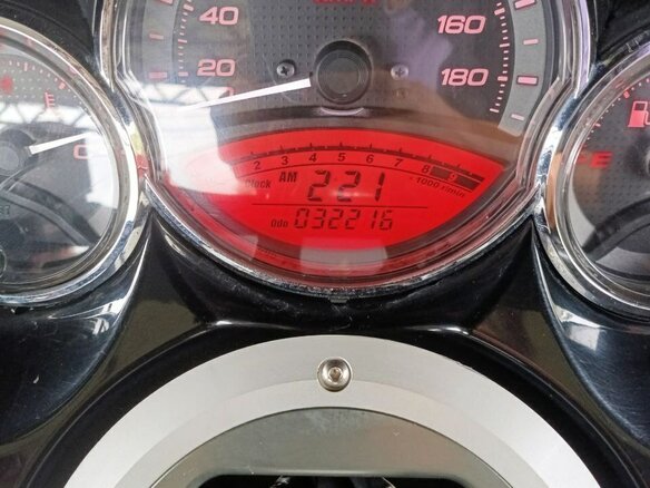 2010 Yamaha TMAX, серебристый, 530000 рублей - вид 5