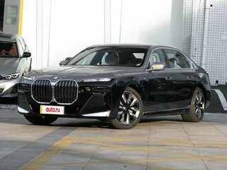 2025 BMW 7 серии 740i xDrive VII (G70), чёрный, 16760000 рублей, вид 1