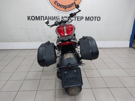 2022 Triumph Rocket III, пурпурный, 2049000 рублей, вид 4
